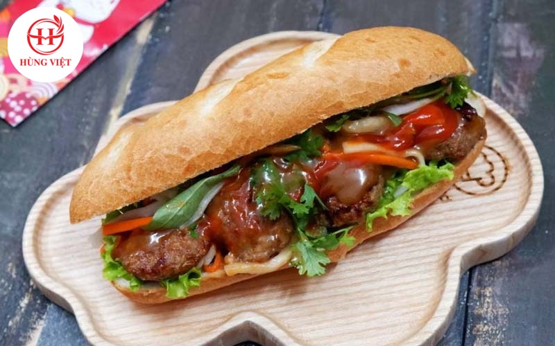 Top 10 Topping Bánh Mì Ngon Nhất