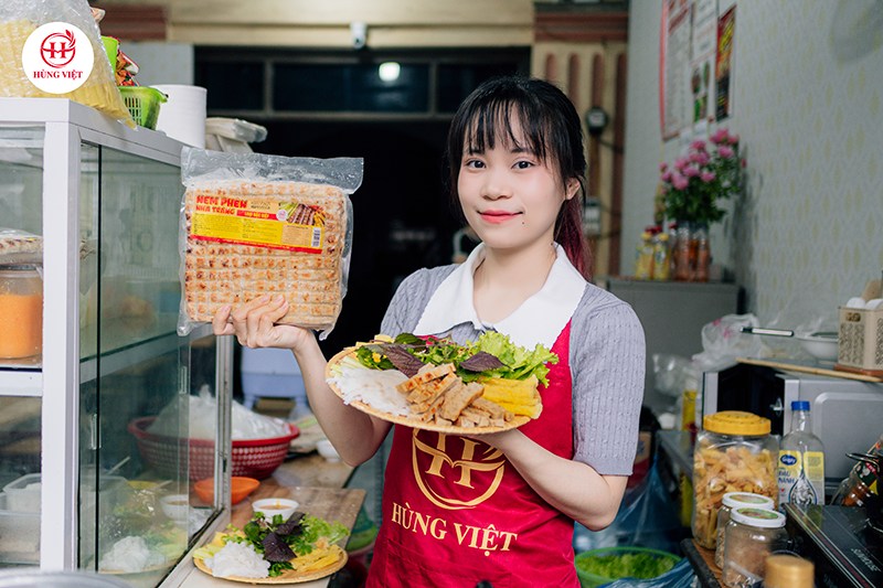 Nem phên Hùng Việt nướng sẵn có cần làm nóng lại không?
