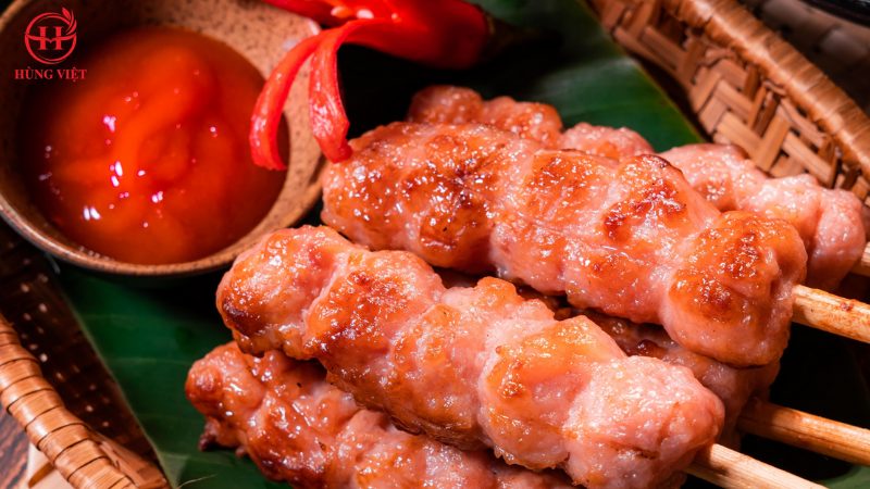 Nem hồ lô nướng sẵn có gì khác so với nem nướng Nha Trang