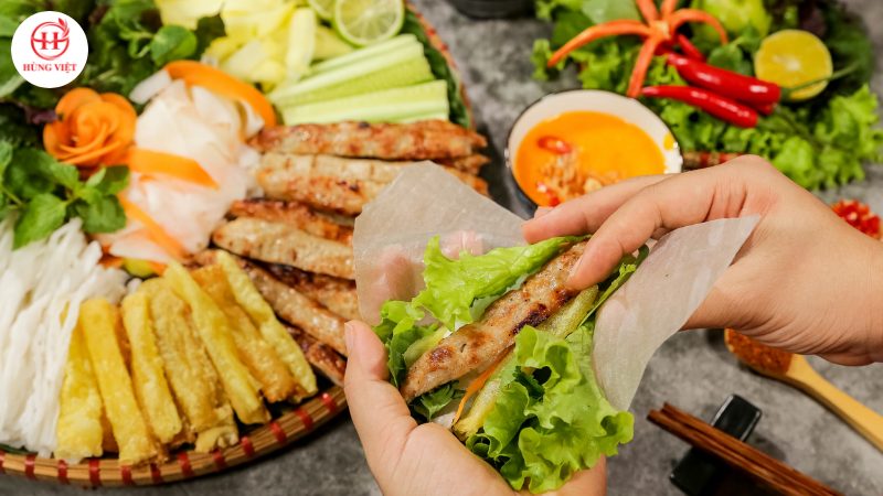 Nem hồ lô nướng sẵn có gì khác so với nem nướng Nha Trang