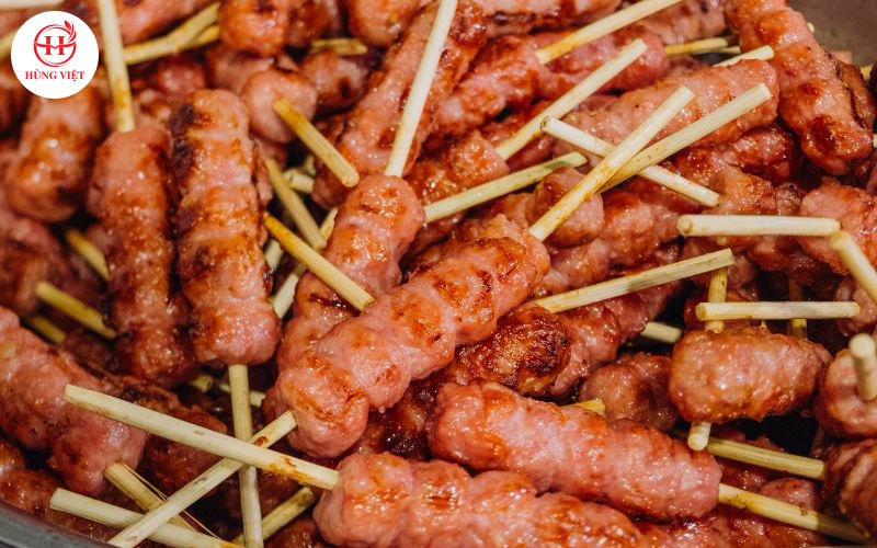 Nem Nướng Hồ Lô Hùng Việt Có Đóng Gói Và Vận Chuyển Xa Không?