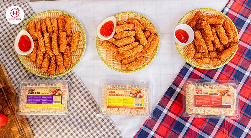 Review 3 loại nem chua rán Hùng Việt