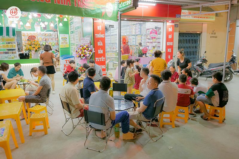 Có nên may đồng phục cho nhân viên quán ăn