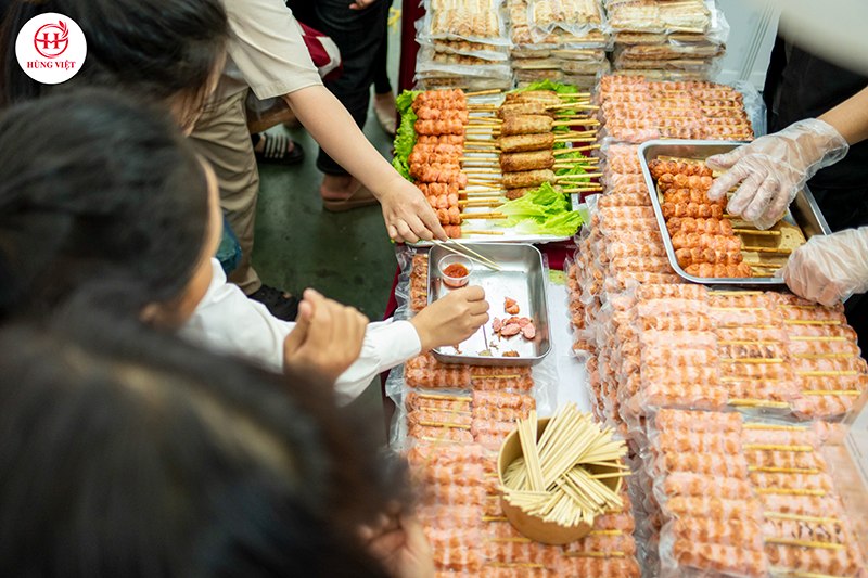 Tìm nguồn nem hồ lô cho quán ăn vặt ở đâu uy tín