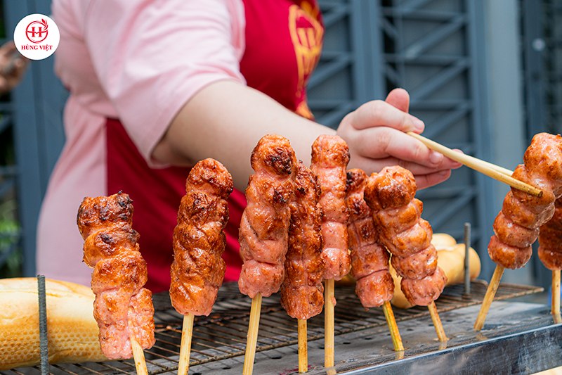 Tìm nguồn nem hồ lô cho quán ăn vặt ở đâu uy tín