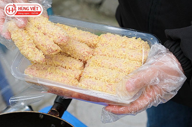 Bí Quyết Chiên Nem Chua Rán Không Nổ, Vàng Đều Đẹp Mắt