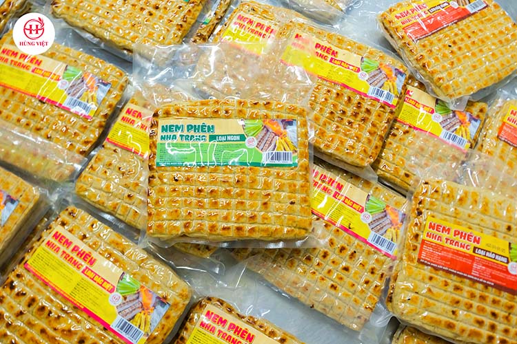 Nem phên nha trang loại ngon là lựa chọn phù hợp cho quán ăn nhỏ, tiệm bánh mì cổng trường