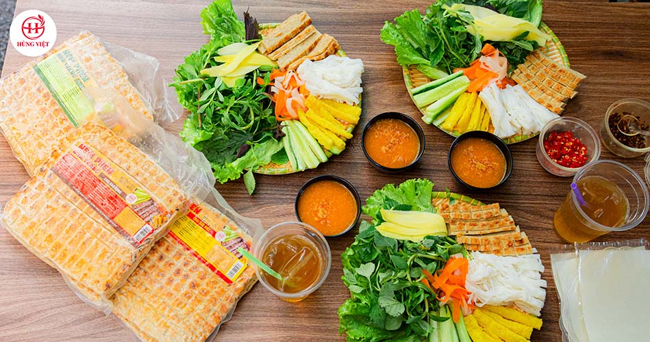 Nem nướng nha trang là món dễ ăn, thanh nhiệt, ăn nhiều không ngán