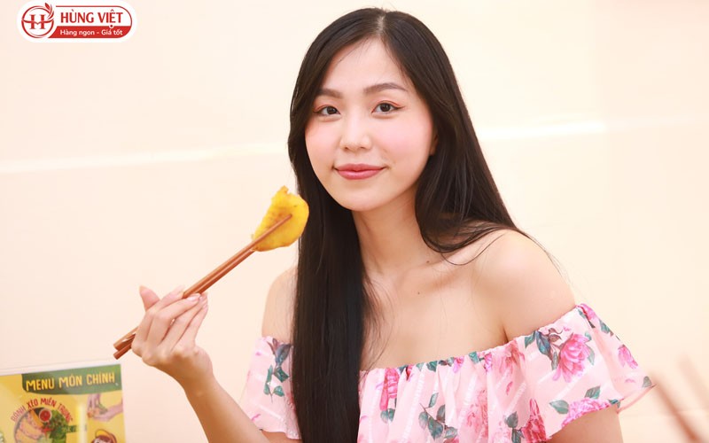 Hợp tác với Food Reviewer