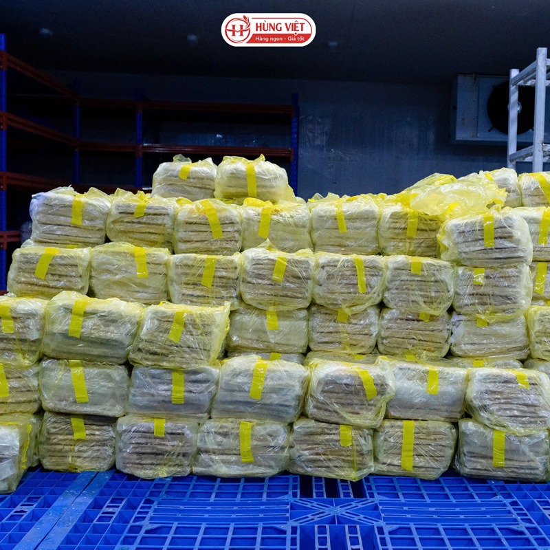 Bảo quản nem nướng dưới nhiệt độ không phù hợp cũng khiến hương vị và chất lượng nem đi xuống