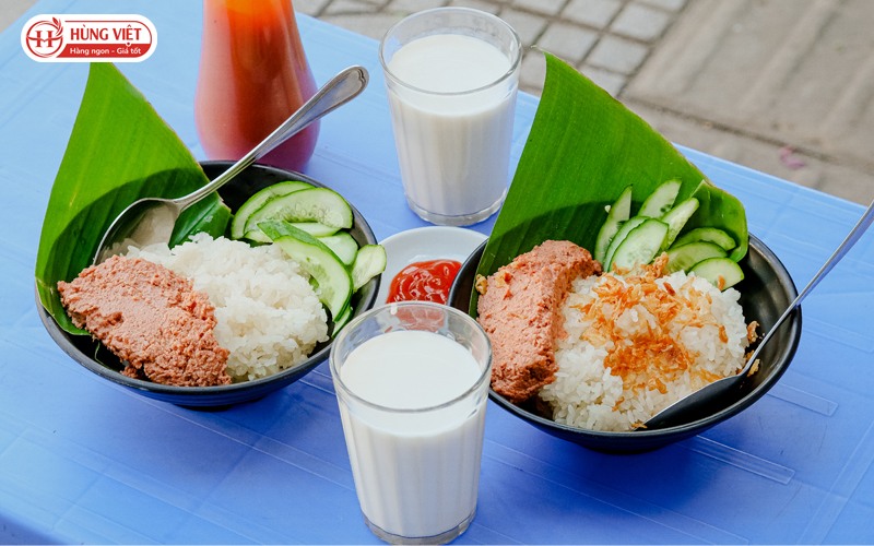 Xôi pate chả chắc bụng