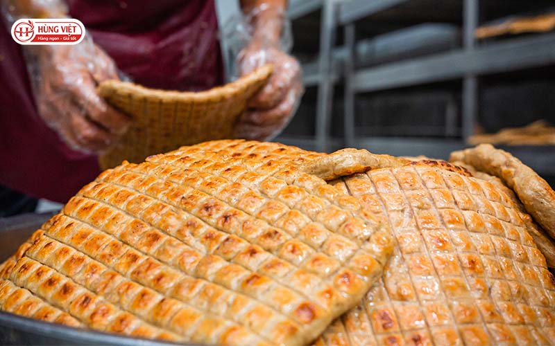 Có Nên Kinh Doanh Nem Nướng Không