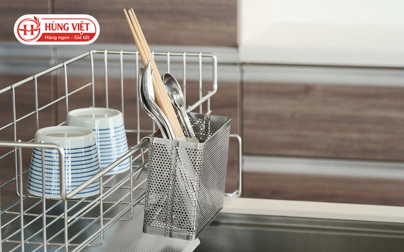 Khử Trùng Dụng Cụ Nhà Bếp Đúng Cách