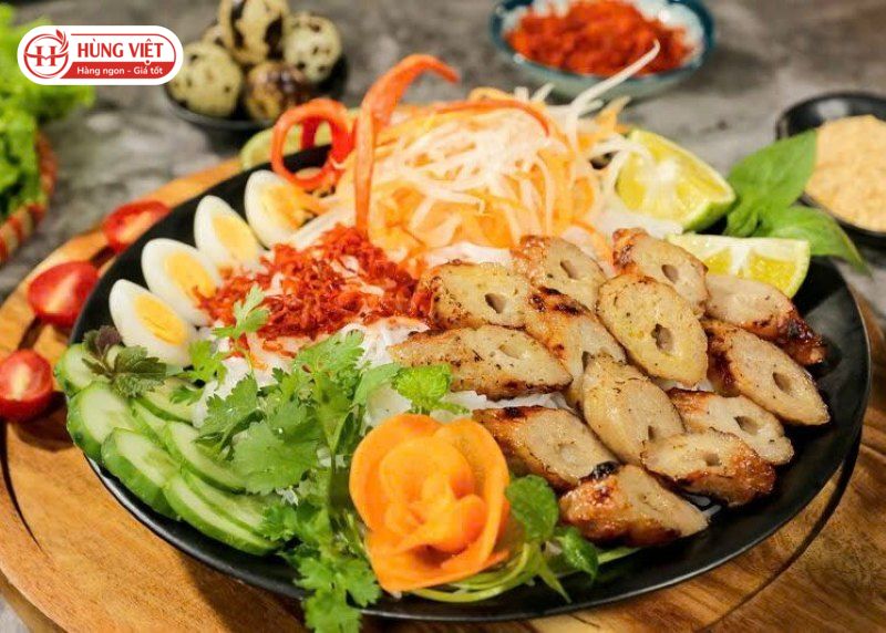 Gợi Ý 4 Món Ăn Làm Từ Nem Lụi Hùng Việt – Bí Quyết Khiến Menu Thêm Hấp Dẫn