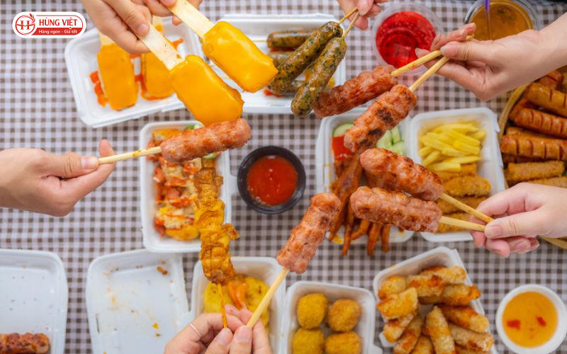 Hùng Việt cung cấp đa dạng các dòng sản phẩm, các món ăn “hot trend”.