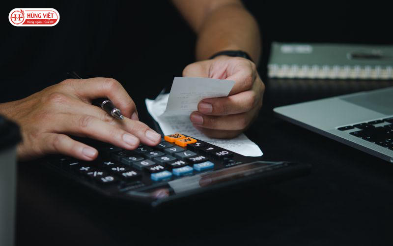 Hiểu rõ về hóa đơn VAT sẽ giúp anh chị chủ quán chủ động hơn trong việc nhập hàng và đảm bảo tính minh bạch trong quá trình kinh doanh.